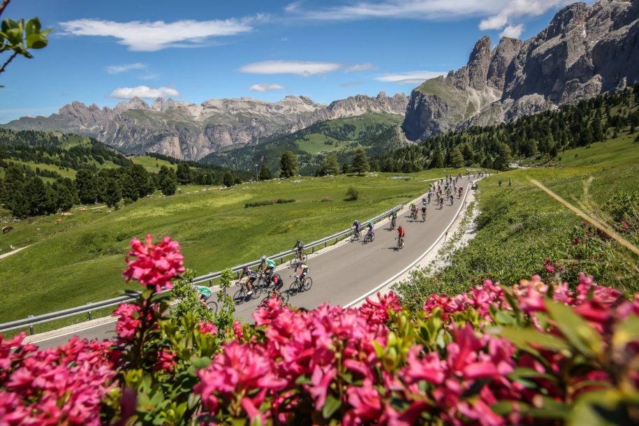 Cycling-in-the-dolomites