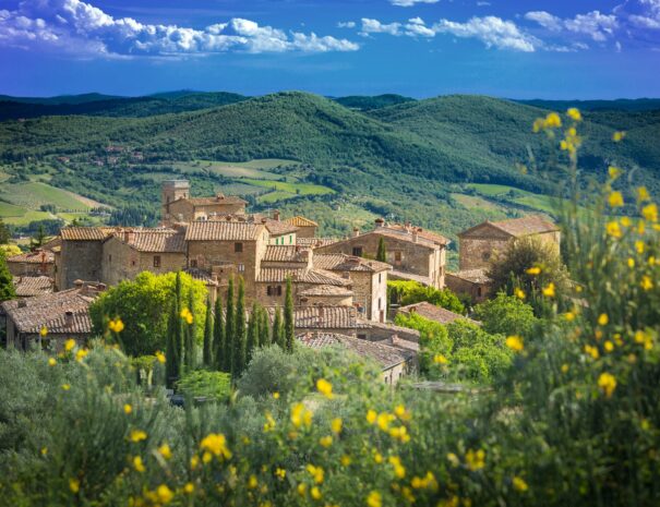 Cycling-in-the-Chianti-area-in-Tuscany